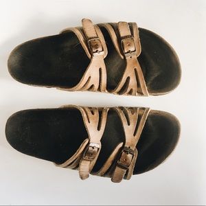 Birkenstock Granada Soft Footbed Leather Sandal